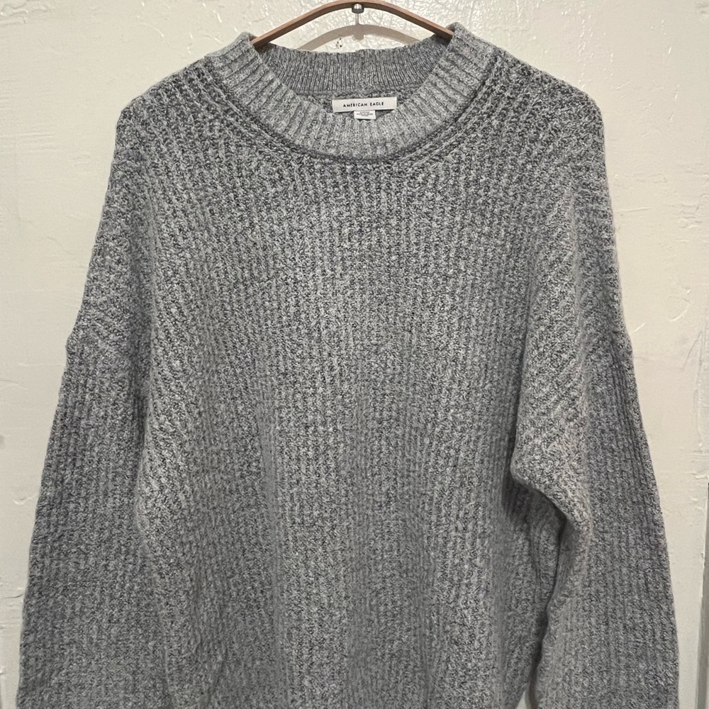 American Eagle Outfitters Heathered Gray Knit Sweater